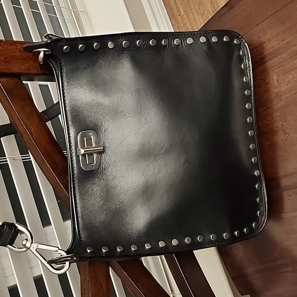 Michael Kors Black Leather Crossbody With Silver Hardware - Picture 2 of 16